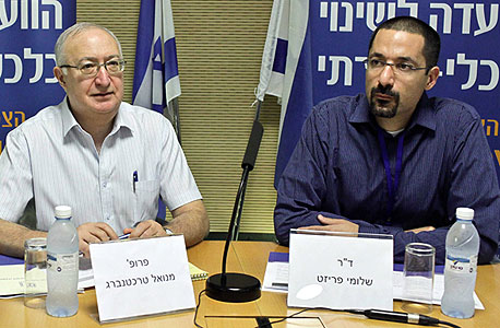 שלומי פריזט ומנואל טרכטנברג שלומי פריזט ומנואל טרכטנברג