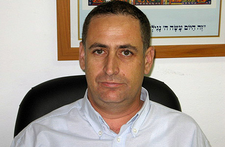 יגאל צרפתי יגאל צרפתי