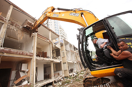 שר הבינוי והשיכון אורי אריאל בהריסת בנייני המגורים בערבי נחל גבעתיים, צילום: חן גלילי