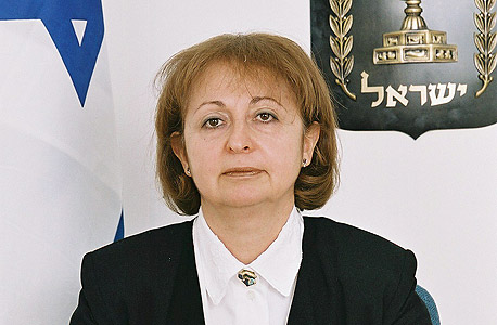 השופטת שרה דברת השופטת שרה דברת