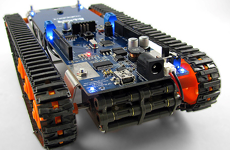 רובוט מבית חברת Arduino רובוט מבית חברת Arduino