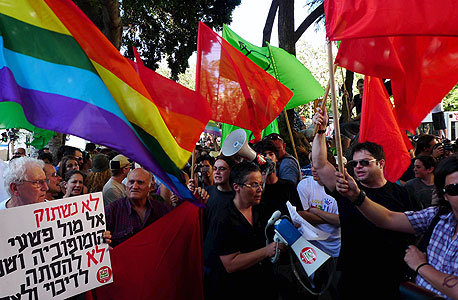 עצרת מחאה בעקבות הרצח (ארכיון) עצרת מחאה בעקבות הרצח (ארכיון)