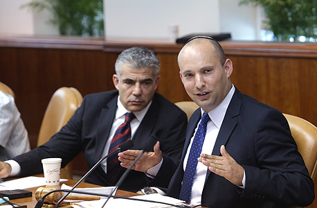 נפתלי בנט ויאיר לפיד (ארכיון) נפתלי בנט ויאיר לפיד (ארכיון)