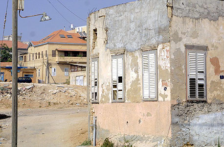בתים מוזנחים בשכונת עג'מי ביפו בתים מוזנחים בשכונת עג'מי ביפו