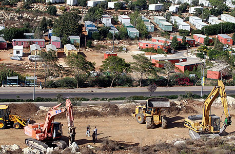 בנייה באריאל. לפי התוכנית, ייבנו 113 אלף דירות בשומרון עבור חצי מיליון ישראלים בנייה באריאל. לפי התוכנית, ייבנו 113 אלף דירות בשומרון עבור חצי מיליון ישראלים