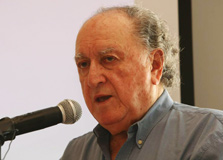עזריאלי. קיבל פרס מפעל חיים ויצא לחגוג עזריאלי. קיבל פרס מפעל חיים ויצא לחגוג