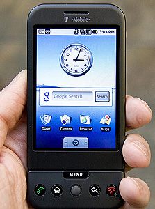 אנדוראיד על מכשיר של HTC. יותר ויותר רוצים אותו, צילום: מייקל אוריל cc-by-sa