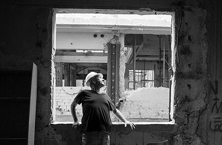 האדריכל אמנון בר-אור באתר השימור האדריכל אמנון בר-אור באתר השימור