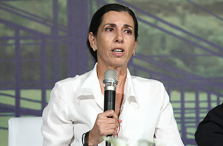 הממונה על שוק ההון דורית סלינגר. לא יהיה כיסוי לאדם שהורשע בגין הטרדה מינית או שהגיע לפשרה הממונה על שוק ההון דורית סלינגר. לא יהיה כיסוי לאדם שהורשע בגין הטרדה מינית או שהגיע לפשרה