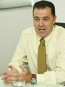 אבי דויטש. "מה שלמדנו הוא שבכל שנה צריך להתכונן גם לאסון טוטאלי, זה גורם לך להיות זהיר" אבי דויטש. "מה שלמדנו הוא שבכל שנה צריך להתכונן גם לאסון טוטאלי, זה גורם לך להיות זהיר"