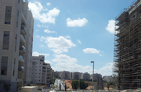 בנייה במרכז בנייה במרכז