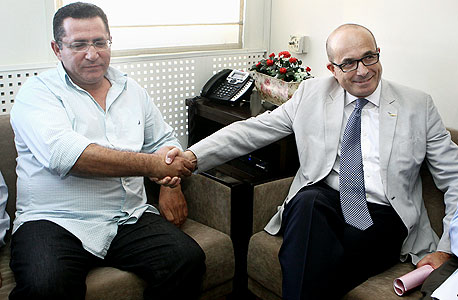 ג'רמי לוין ועופר עיני בפגישתם היום ג'רמי לוין ועופר עיני בפגישתם היום