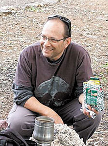 דרורי. "מתנדב מתוך הכרת תודה גדולה על המתנה שקיבלתי" דרורי. "מתנדב מתוך הכרת תודה גדולה על המתנה שקיבלתי"