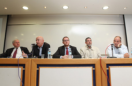 משתתפי פאנל החברות הרב-לאומיות בכנס המהלך האסטרטגי משתתפי פאנל החברות הרב-לאומיות בכנס המהלך האסטרטגי