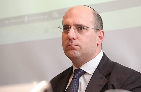 עו"ד אסף פינק, המייצג את הלקוחות. "הצרכן מאס בשיטות השיווק המטעות של טרה" עו"ד אסף פינק, המייצג את הלקוחות. "הצרכן מאס בשיטות השיווק המטעות של טרה"