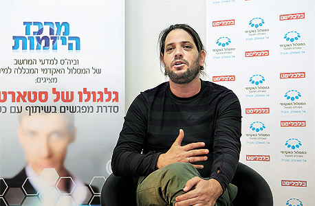 חנן לשובר, מנכ"ל AOL ישראל חנן לשובר, מנכ"ל AOL ישראל