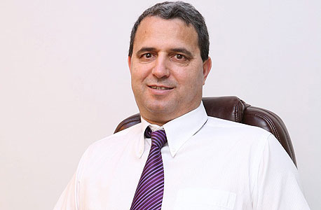 הדירקטור אלי אלעזרא הדירקטור אלי אלעזרא