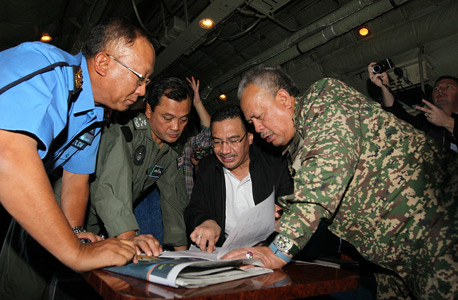 בכירים בצבא מלזיה, צילום: אימג