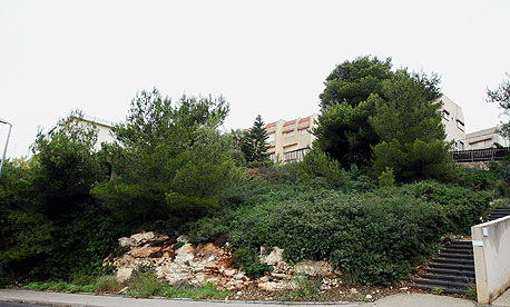 השטח שברמת גולדה בחיפה. משועבד לבנק השטח שברמת גולדה בחיפה. משועבד לבנק