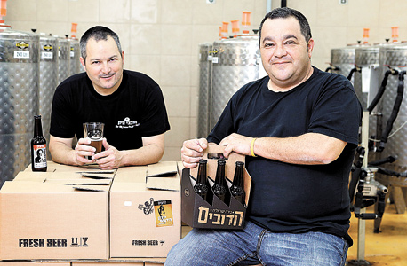 (מימין) רותם ודגן בר אילן. "בישראל יש היום 18 מבשלות בוטיק ואולי שתיים מהן מרוויחות כסף" (מימין) רותם ודגן בר אילן. "בישראל יש היום 18 מבשלות בוטיק ואולי שתיים מהן מרוויחות כסף"