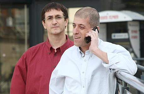 ליאור בנאי (מימין) וערן שלו, מייסדי Free Telecom ליאור בנאי (מימין) וערן שלו, מייסדי Free Telecom
