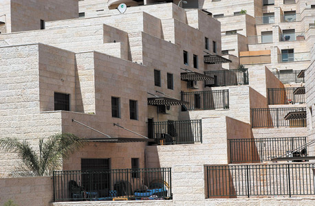 מודיעין. "אני תכננתי את מודיעין. אומרים עליה שהיא עיר שינה? אנשים שגרים בה מאוד מרוצים. אם היא לא היתה, אז בכלל היה אסון באזור מרכז הארץ" מודיעין. "אני תכננתי את מודיעין. אומרים עליה שהיא עיר שינה? אנשים שגרים בה מאוד מרוצים. אם היא לא היתה, אז בכלל היה אסון באזור מרכז הארץ"