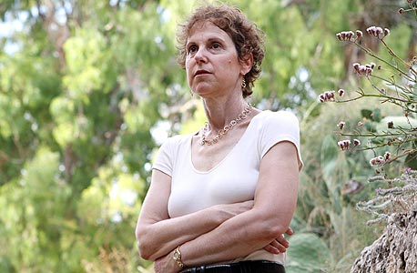 פרופ' ענת אדמתי. "את ההזדמנות שנתן לנו המשבר של 2008 כבר בזבזנו" פרופ' ענת אדמתי. "את ההזדמנות שנתן לנו המשבר של 2008 כבר בזבזנו"