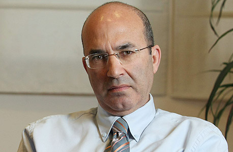 מיטב דש לביהמ"ש: "אורי אפרת גזל מאיתנו לקוחות לאי.בי.אי"