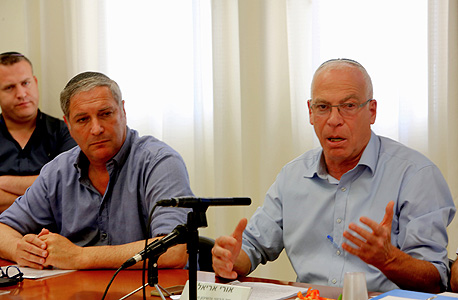 שר השיכון: "ב-2015 מחירי הדירות ירדו בהדרגה"