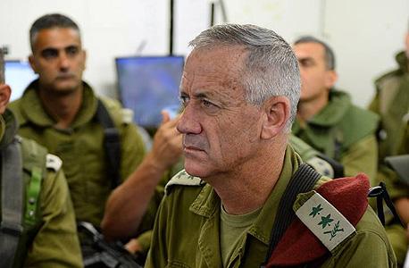 רמטכ"ל רב אלוף בני גנץ בביקורו באוגדת הפלדה ובקומנדו הימי 