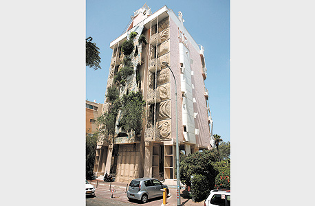 רכישות האמנות של גוטקינד: על קירות הבית המשוגע