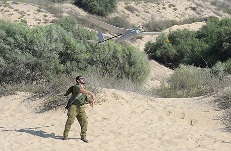 את המזל"ט ניתן לשגר מכל מקום ובכל תנאי מזג האוויר את המזל"ט ניתן לשגר מכל מקום ובכל תנאי מזג האוויר
