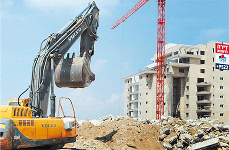 בנייה. נזרקות לאוויר תוכניות שונות להגדלת היצע המגורים, אך אין חשיבה ארוכת טווח כיצד כל זה עומד להיות מיושם בנייה. נזרקות לאוויר תוכניות שונות להגדלת היצע המגורים, אך אין חשיבה ארוכת טווח כיצד כל זה עומד להיות מיושם