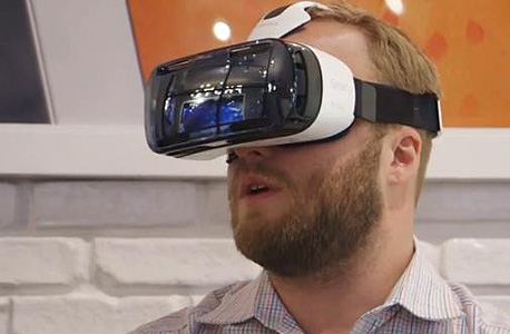 סמסונג גיר VR מציאות מדומה 