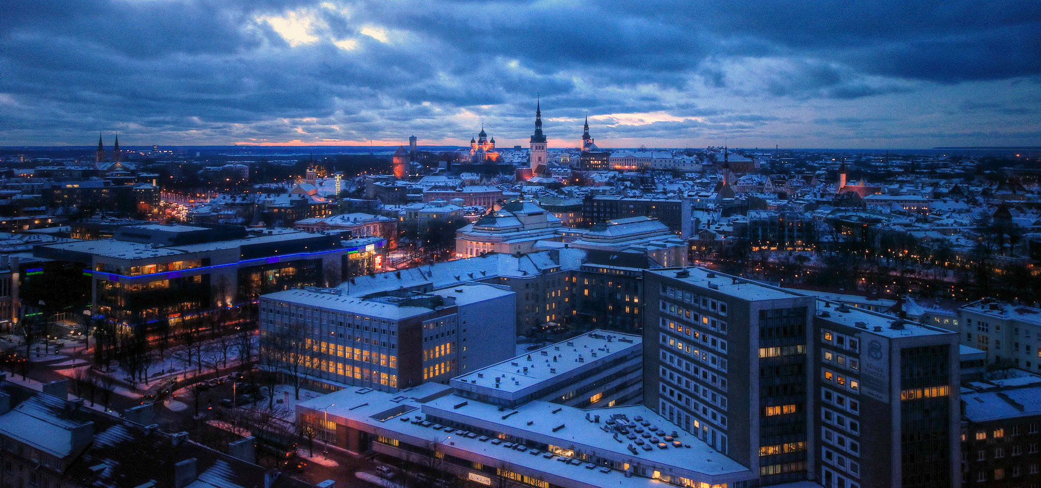 טאלין בירת אסטוניה, צילום: flicker- mariusz kluzniak