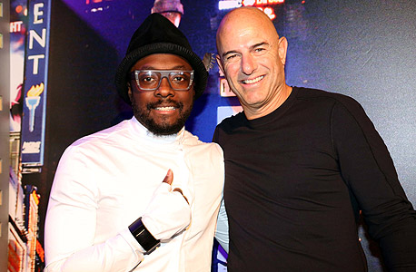 רון צוקרמן ו-Will.i.am רון צוקרמן ו-Will.i.am