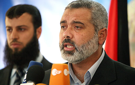 הניה. בן הפליטים שהפך למיליונר הניה. בן הפליטים שהפך למיליונר