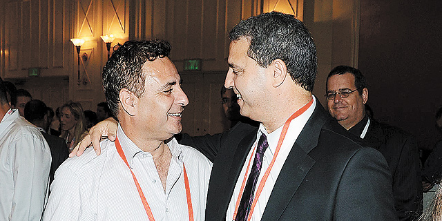 אפילו אלי אלעזרא לא דמיין לאיזה בור רמי שביט יגרור אותו
