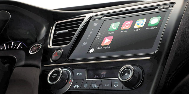 לנהוג עם האייפון: אפל חשפה את CarPlay, פלטפורמת מובייל למכונית