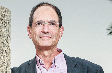 פרופ' עירד מלכין. "הגדרת האומץ משתנה לאורך ההיסטוריה בהתאם למבנה שדה הקרב" פרופ' עירד מלכין. "הגדרת האומץ משתנה לאורך ההיסטוריה בהתאם למבנה שדה הקרב"