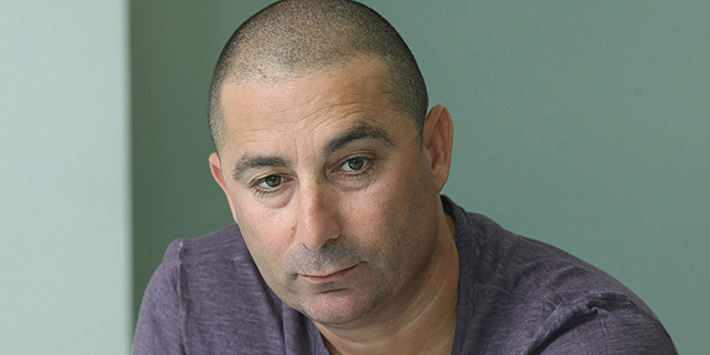 אלדר ובן זקן מציגים: שיעור כושל בהרצת מניות