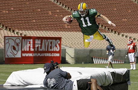 ליגת ה-NFL: רישיון לרכישת מנוי ב-25 אלף דולר