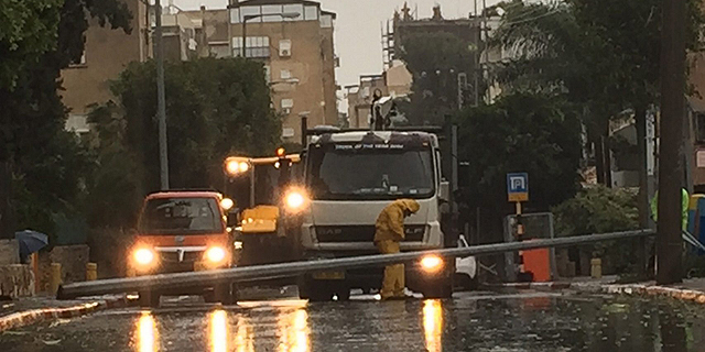 יממה וחצי אחרי הסופה: 48 אלף איש עדיין מנותקים מרשת החשמל