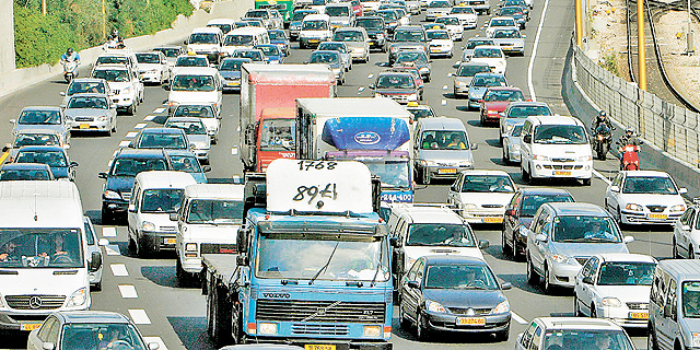 משרד התחבורה בוחן אמצעים לריסון מהירות הנסיעה בכבישים