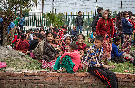 ניצולים מרעש האדמה בנפאל, צילום: אימג