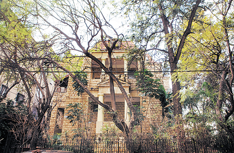 רח' ירושלים 24, בית סגל. בנייה בסגנון אקלקטי רח' ירושלים 24, בית סגל. בנייה בסגנון אקלקטי