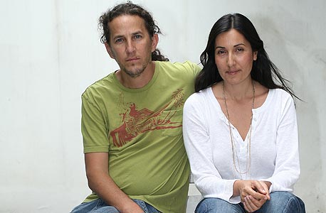 אודי ואתי צאיג. "אין לנו חוזה, ויכול להיות שמחר לא נעבוד שם" אודי ואתי צאיג. "אין לנו חוזה, ויכול להיות שמחר לא נעבוד שם"