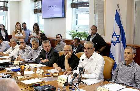 ישיבה של קבינט הדיור (ארכיון) ישיבה של קבינט הדיור (ארכיון)