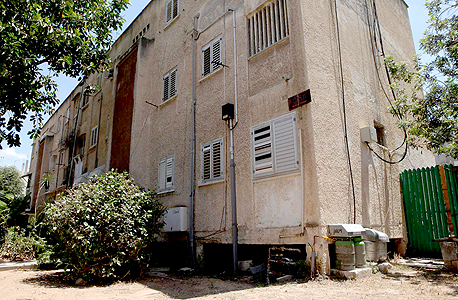 בניין המיועד לתמ"א בפתח תקוה. פרויקט התחדשות עירונית לא חייב להיות מלחמת התשה בניין המיועד לתמ"א בפתח תקוה. פרויקט התחדשות עירונית לא חייב להיות מלחמת התשה