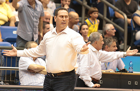 גיא גודס ושמעון מזרחי במשחק אתמול גיא גודס ושמעון מזרחי במשחק אתמול